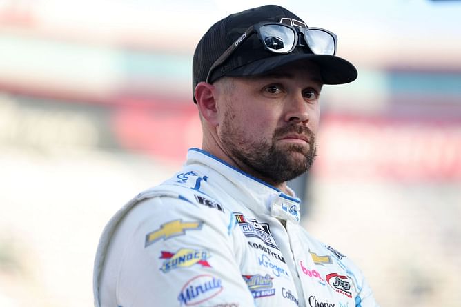 Ricky Stenhouse Jr. rules out approaching Kyle Busch from his end for a truce