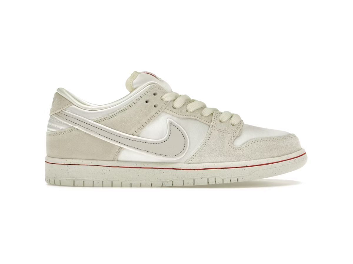 The Nike SB Dunk Low City of Love Light Bone (Image via StockX)