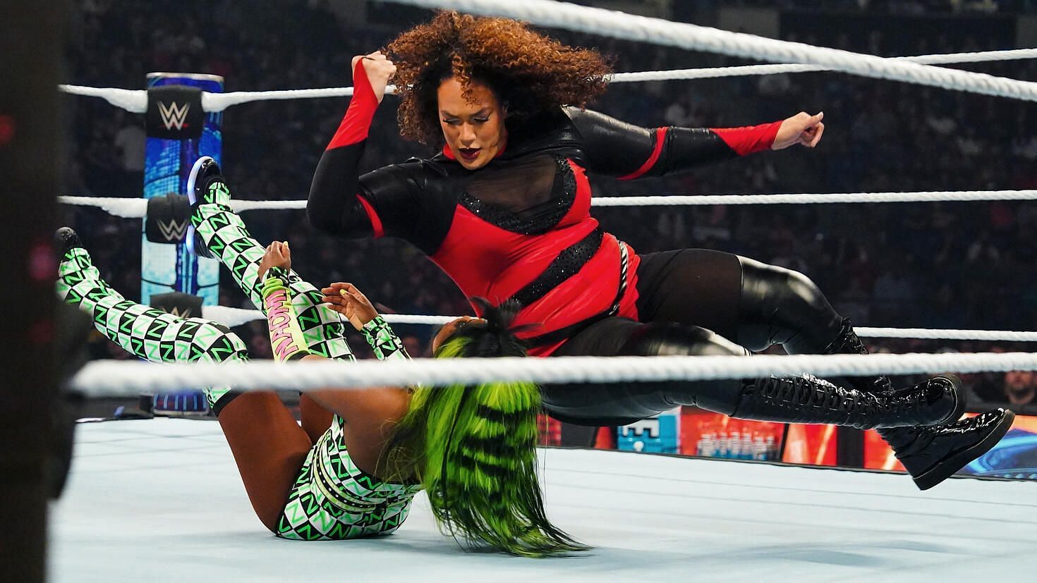 Nia Jax defeated Naomi this week on SmackDown
