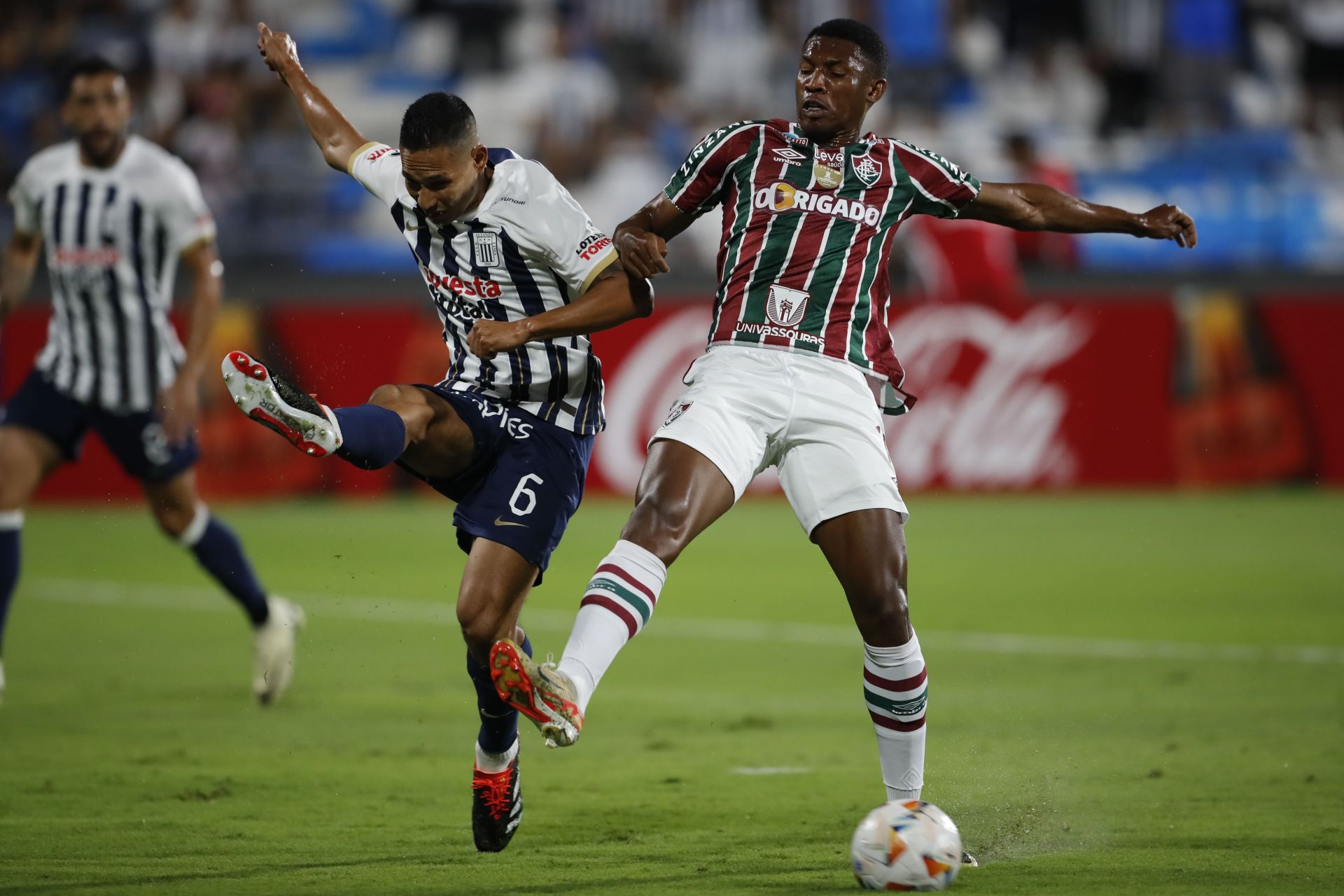 Alianza Lima v Fluminense - Copa CONMEBOL Libertadores 2024