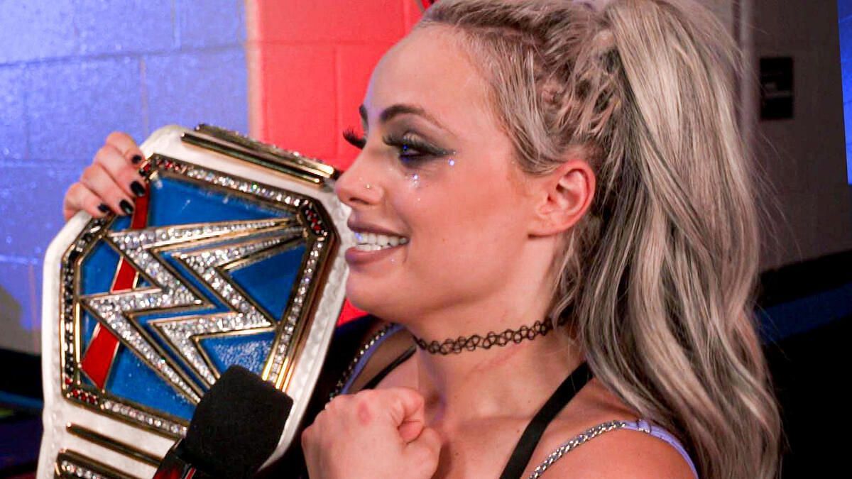 Former SmackDown Women