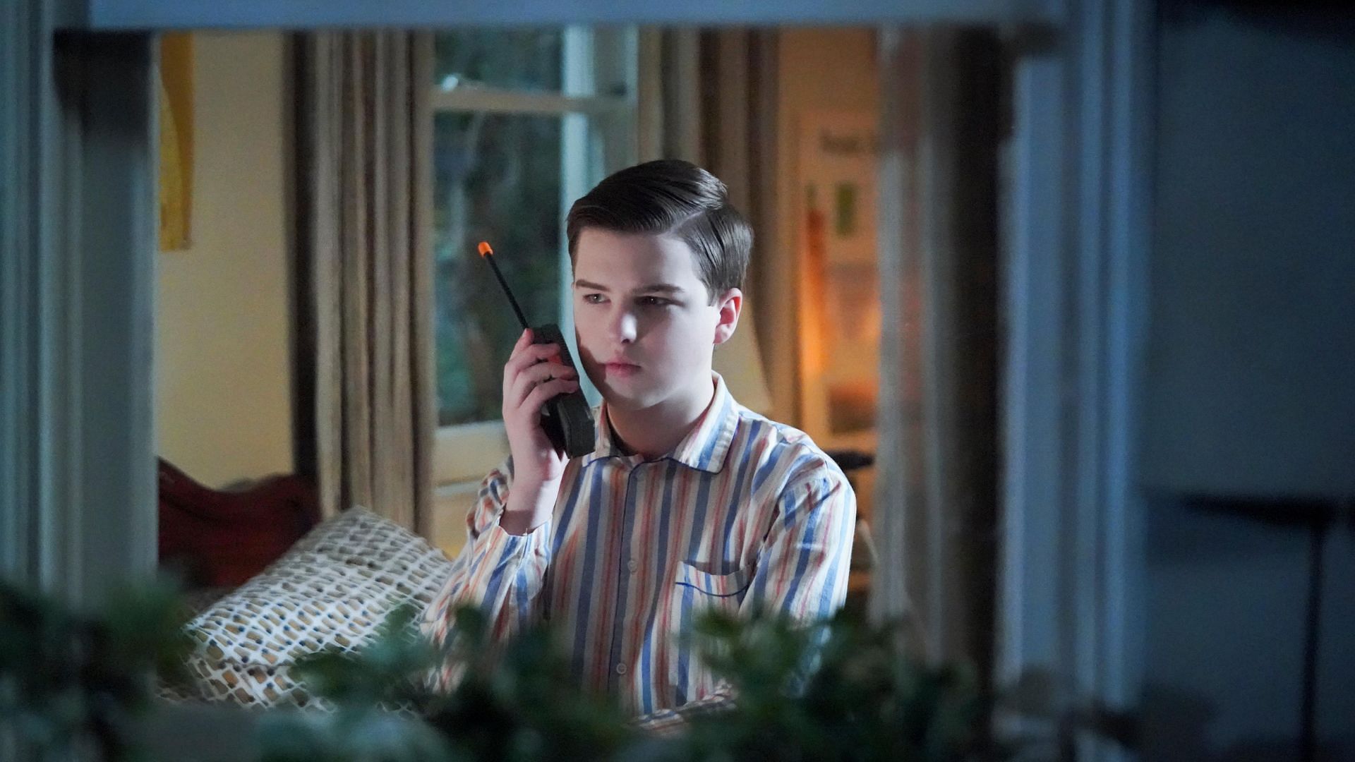 Iain Armitage as Sheldon Cooper (Image via X/@YoungSheldon)