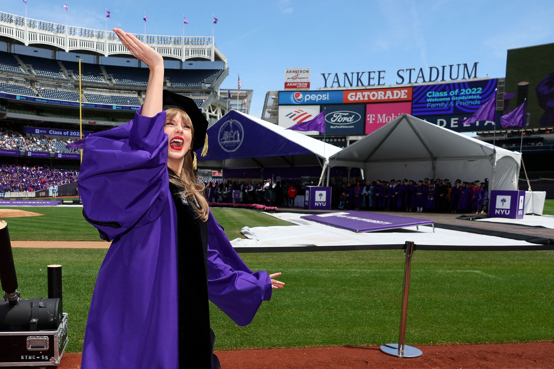 Taylor Swift Delivers New York University 2022 Commencement Address (Photo by Dia Dipasupil/Getty Images)
