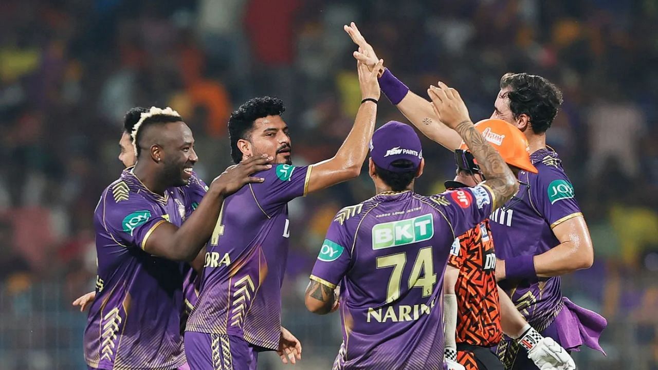 कोलकाता नाइट राइडर्स की गेंदबाजी शानदार रही (Photo: BCCI)