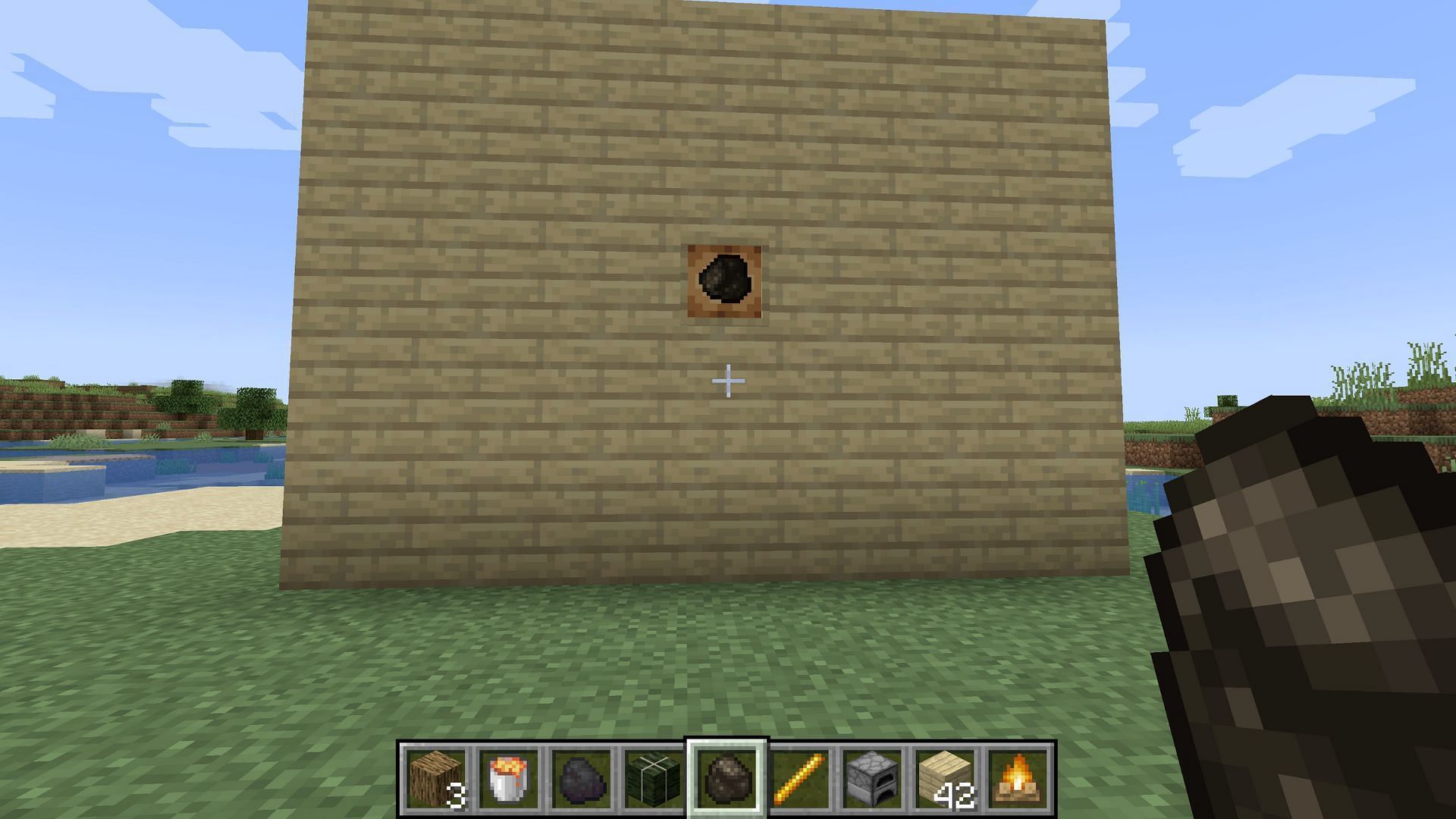 Charcoal as a fuel source in Minecraft (Image via Mojang Studios)