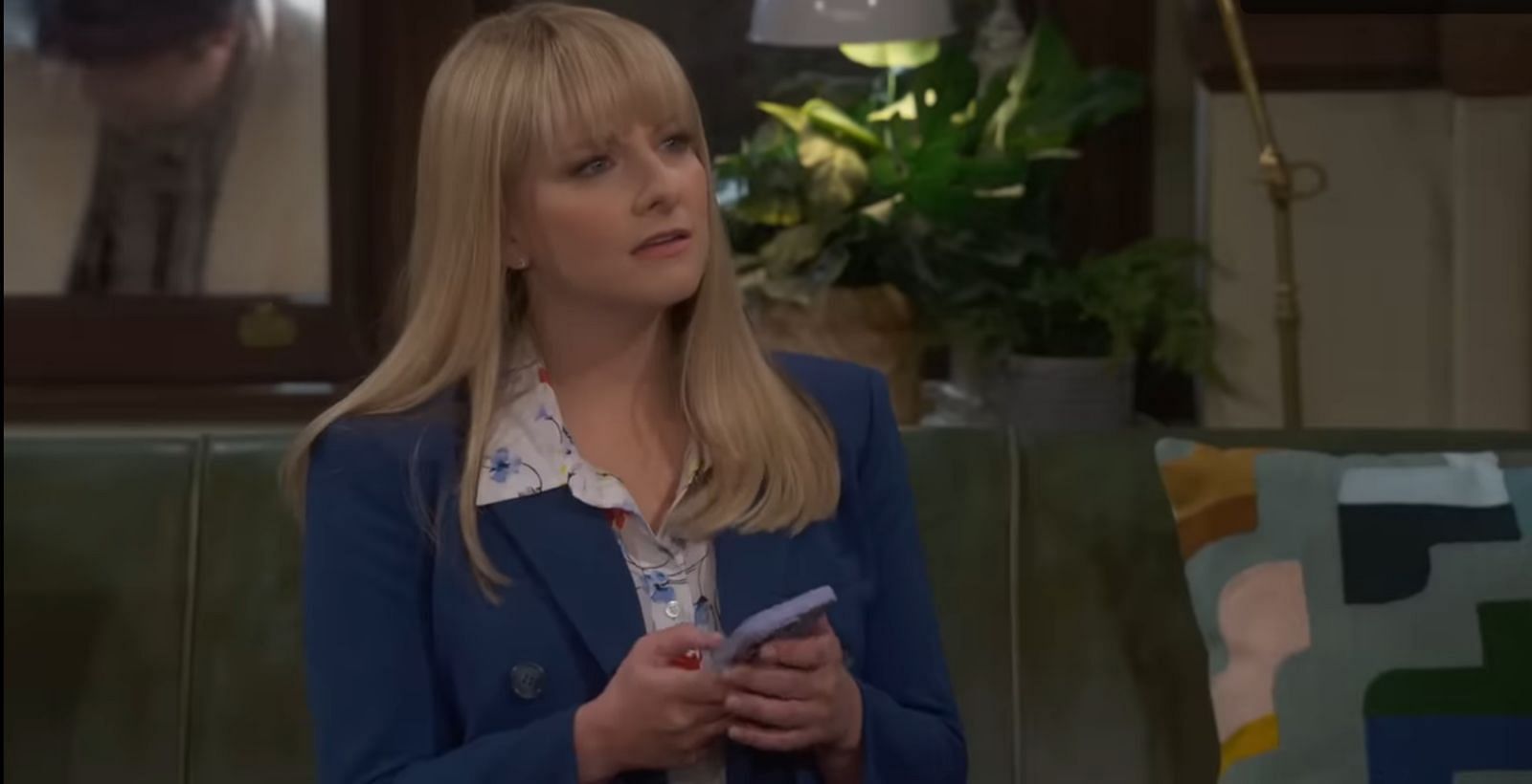 Abby Stone played by Melissa Rauch in the show (Image by YouTube/@NBC)