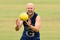 Top 5 players with the most career disposals in AFL history ft. Gary Ablett Jr.