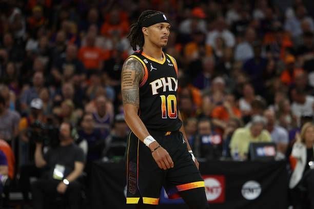 Damion Lee Contract