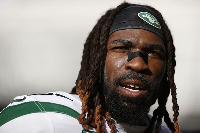Jets LB CJ Mosley opens up after taking major pay cut: "I don’t care about the money"