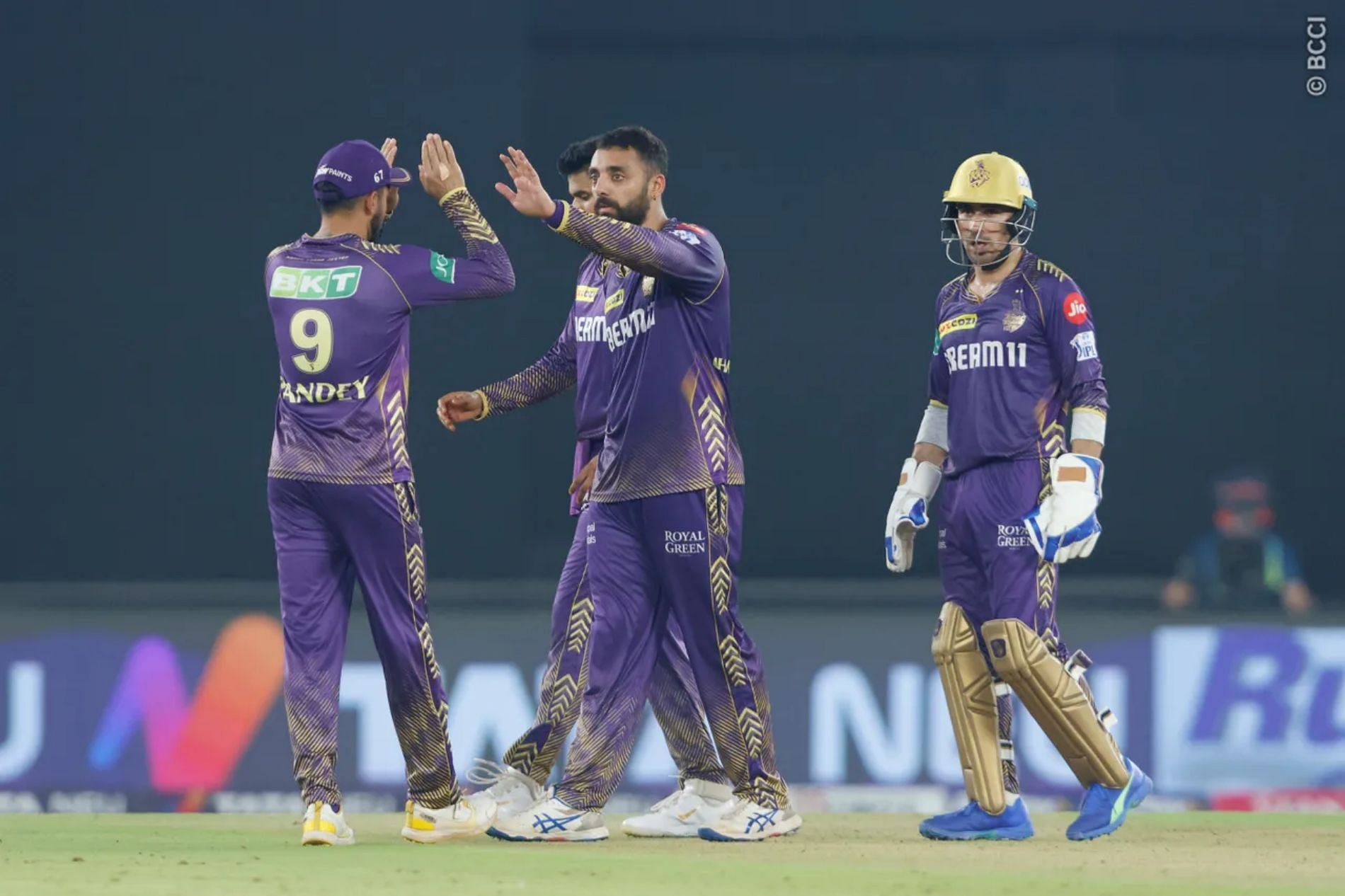 Varun Chakravarthy claimed two crucial wickets. (Image Credit: BCCI/ iplt20.com)