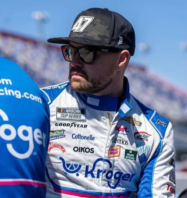 Ricky Stenhouse Jr Net Worth in 2024, Salary, Endorsements, Charity