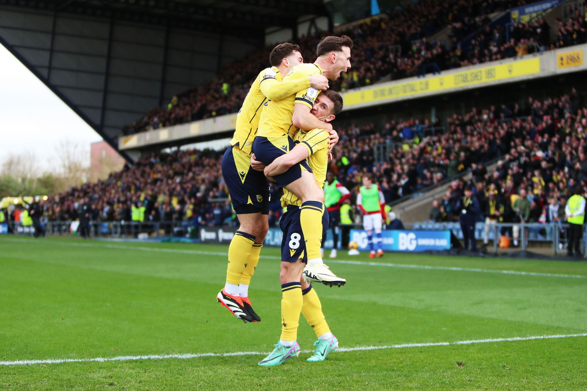 Oxford United v Reading - Sky Bet League One