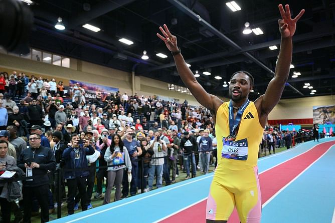 "Noah Lyles is so bouncy"; "Is that Erriyon?" - Fans react to Noah Lyles training for World Athletics Relay 2024