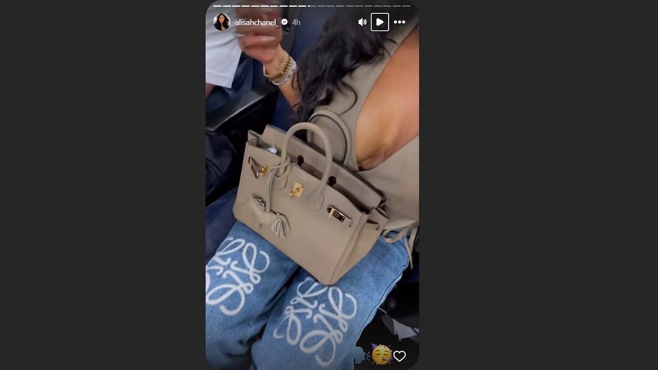 Alisah Chanel&#039;s story where she is flaunting her Hermes Bag