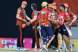 "It seems like there is a full IPL team on one side and a Syed Mushtaq Ali Trophy team on the other" - Aakash Chopra on SRH's IPL 2024 clash vs PBKS