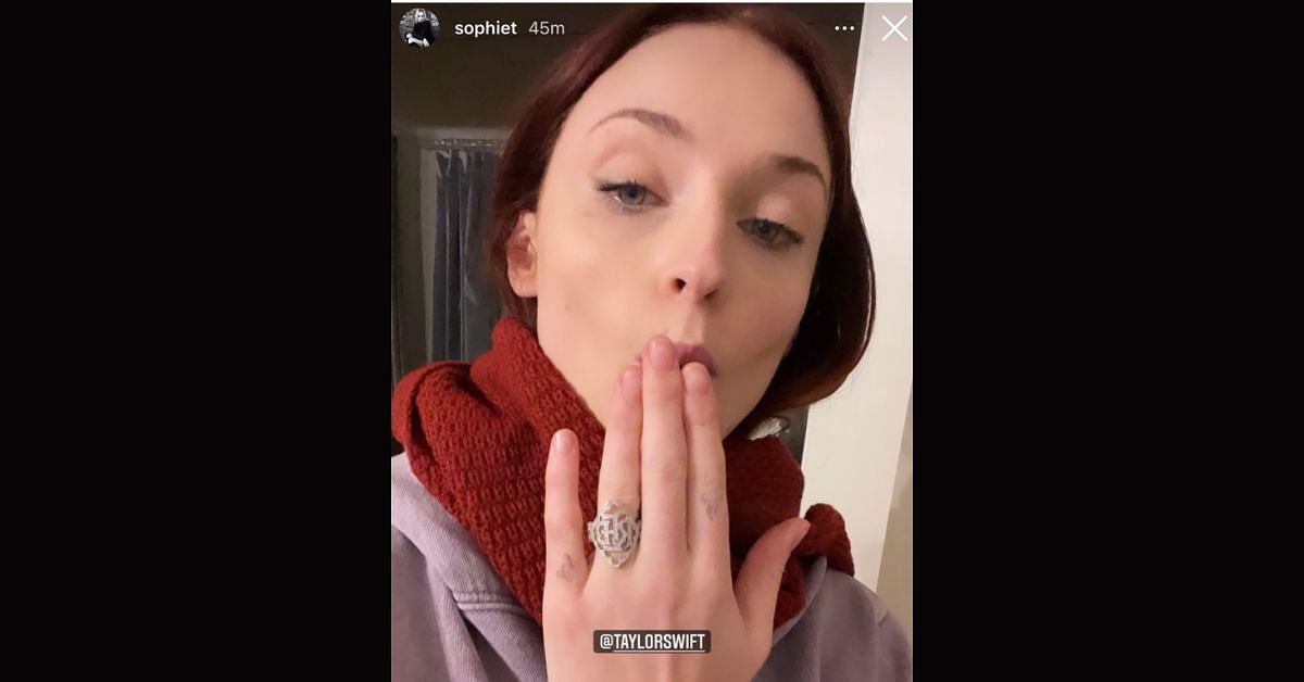 Sophie Turner shares her Red gift package on Instagram (image via Instagram/sophiet)