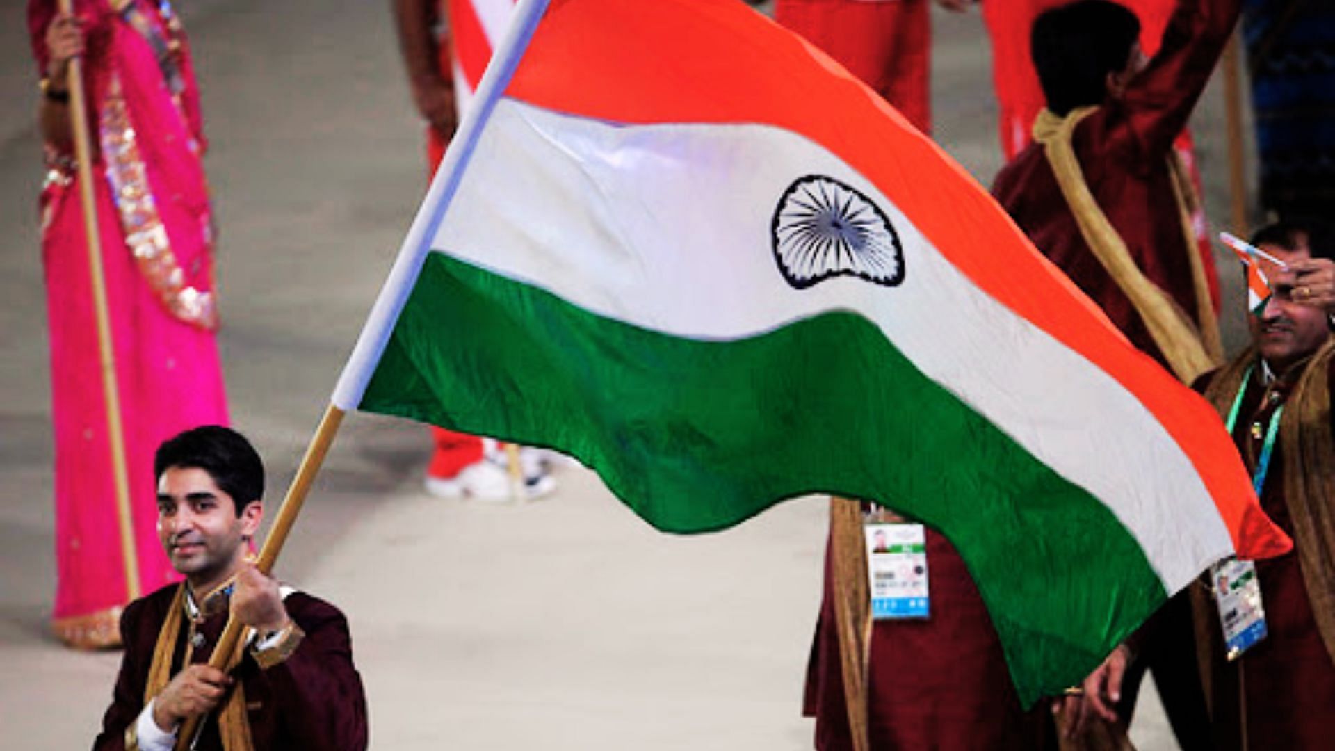 5 most prominent athletes who were Flag bearers