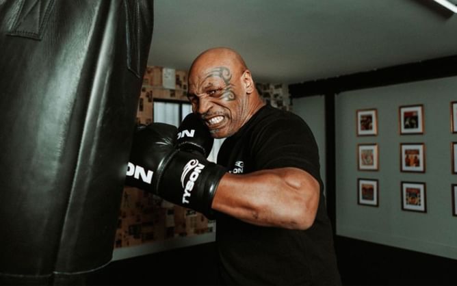 "Based on his fight with Roy Jones Jr., he's good" - Promoter confident aging Mike Tyson's power will prevail over Jake Paul in Texas stadium