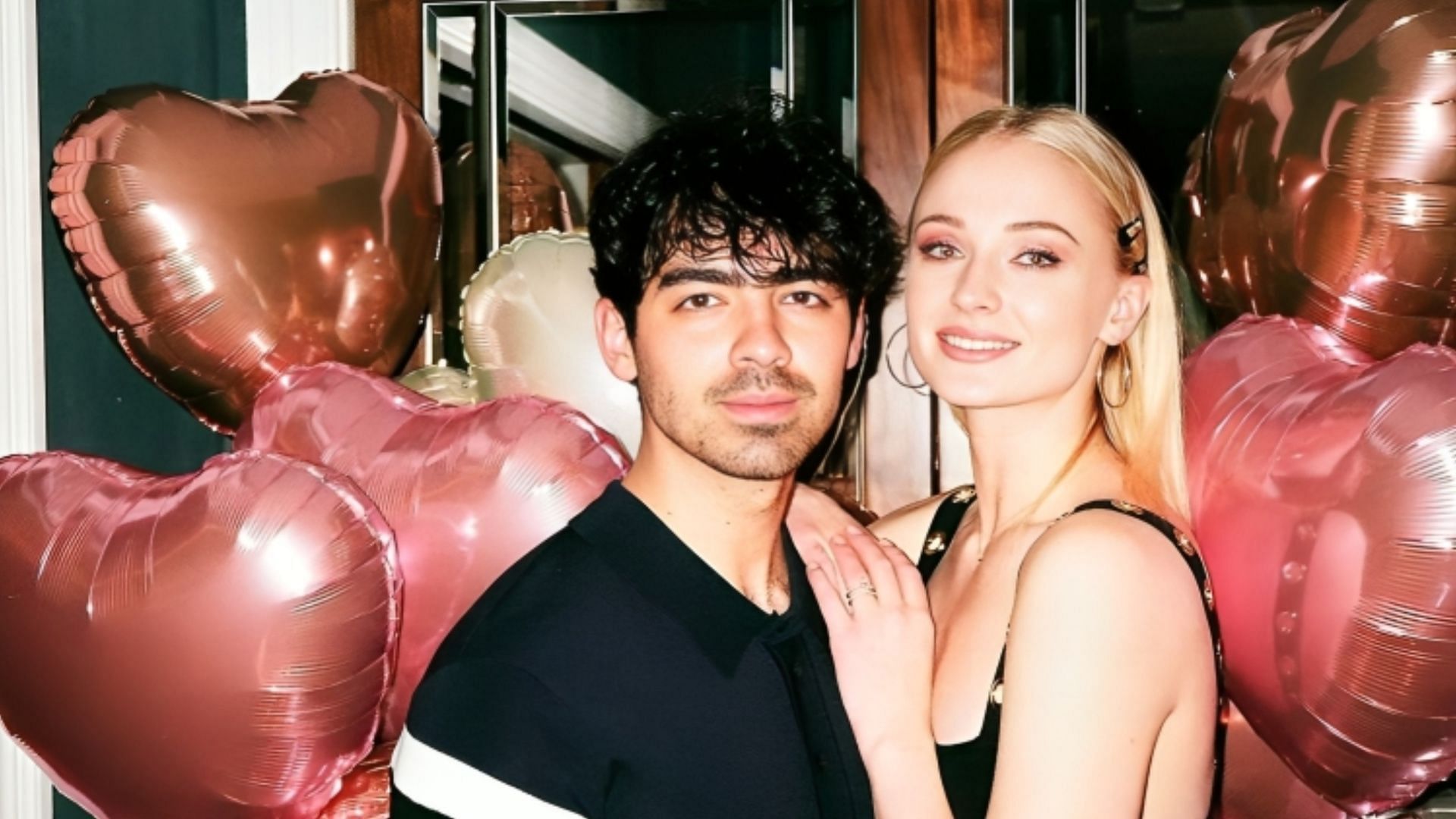 Joe and Sophie divorced each other after four years of marriage (Image via Instagram/@sophiet)