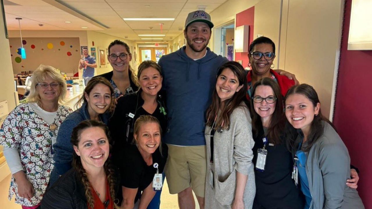 Josh Allen visiting nurses in Buffalo