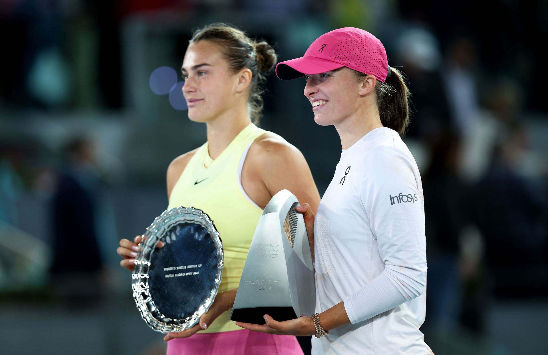 Aryna Sabalenka and Iga Swiatek at the Mutua Madrid Open