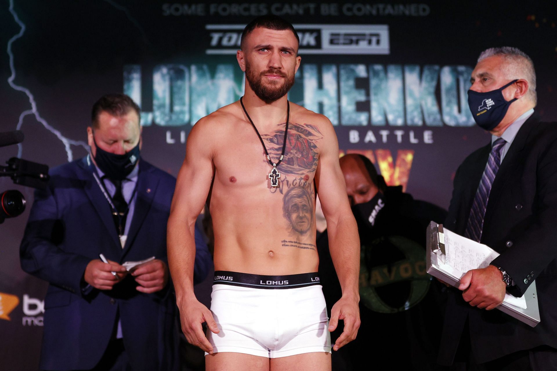 Vasiliy Lomachenko v Richard Commey - Weigh-in