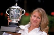 Steffi Graf with the 1999 French Open trophy