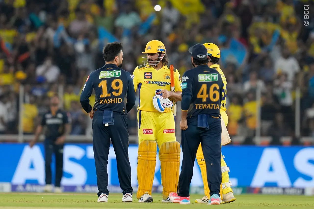 Gujarat beat CSK by 35 runs in a must-win encounter to keep their playoff hopes alive