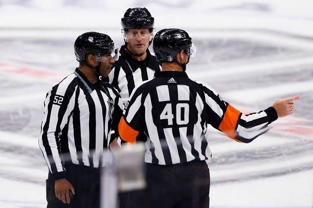 NHL referees get paid