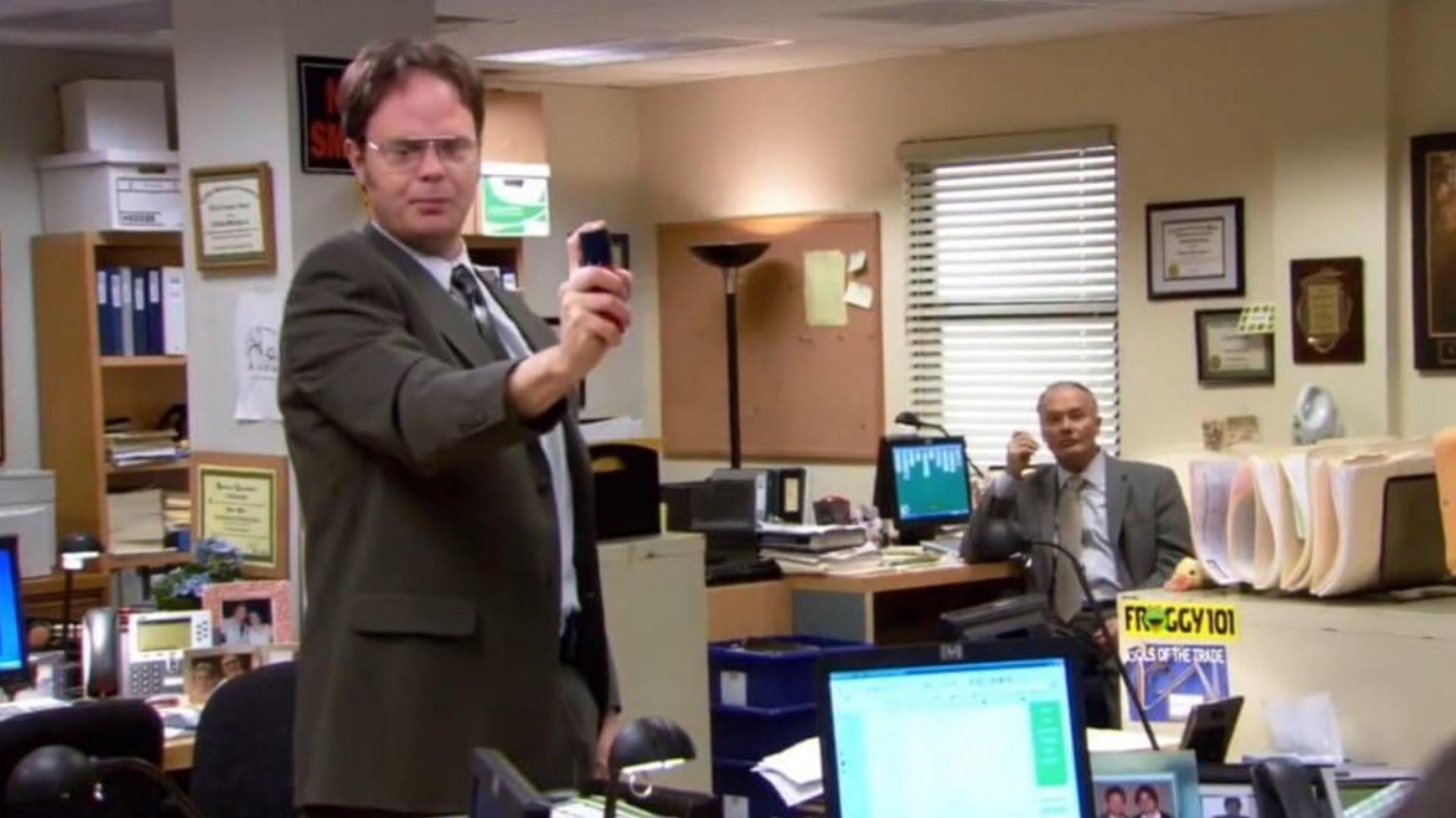 Dwight saves Jim from being attacked (Image via IMDb)