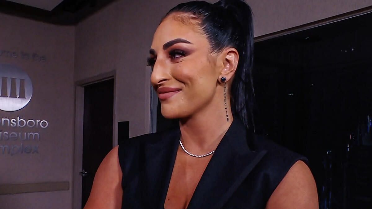 Sonya Devilee on WWE RAW