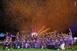 "KKR ko pakadna mushkil hi nahi Namumkin hai" - Cricket fraternity reacts as Kolkata Knight Riders defeat SRH to win IPL 2024