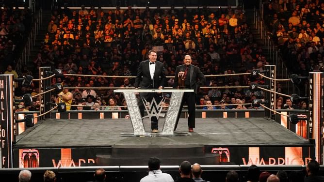 WWE legend seemingly teases comeback 10 years after last match