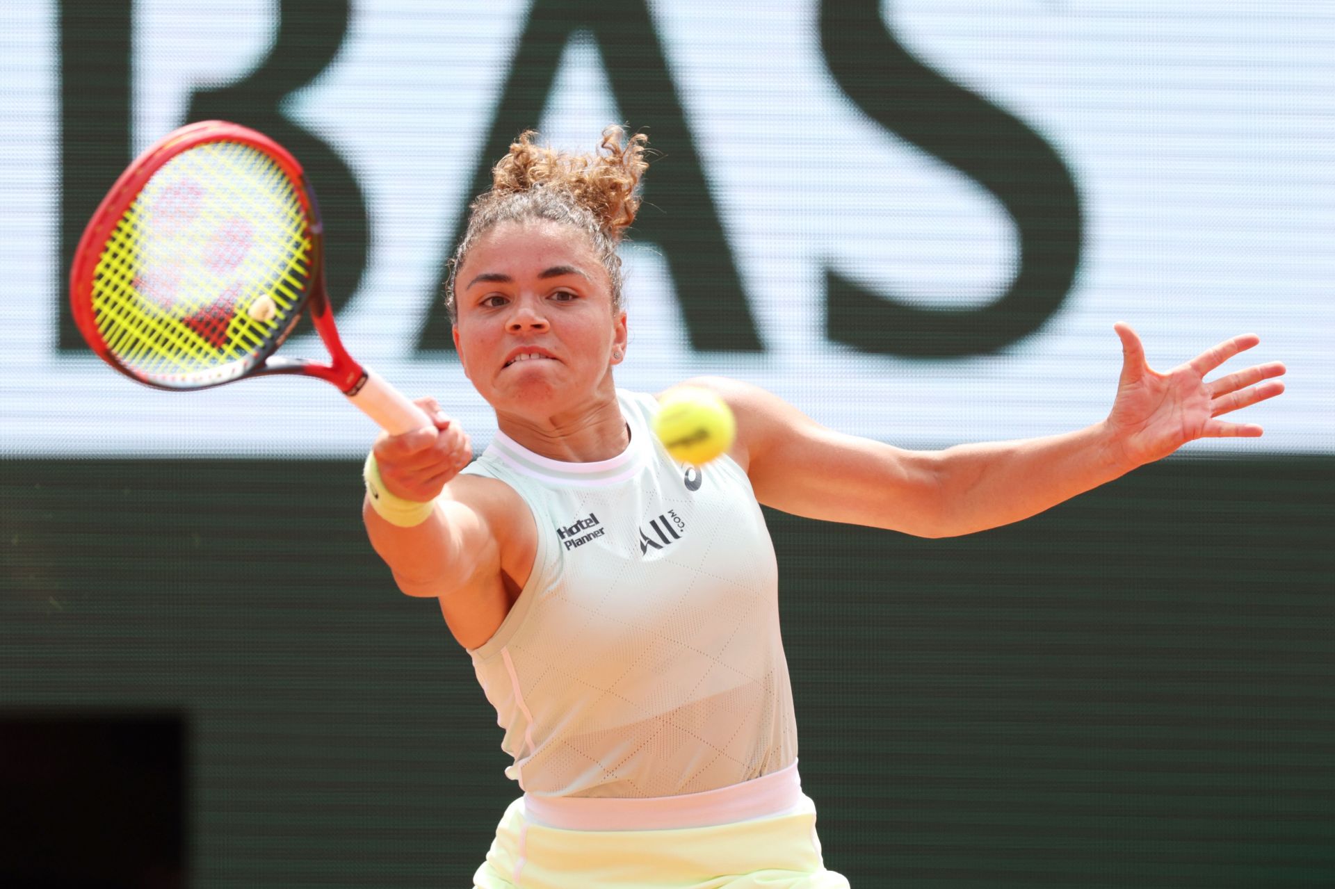 Jasmine Paolini at the 2024 French Open. (Photo: Getty)