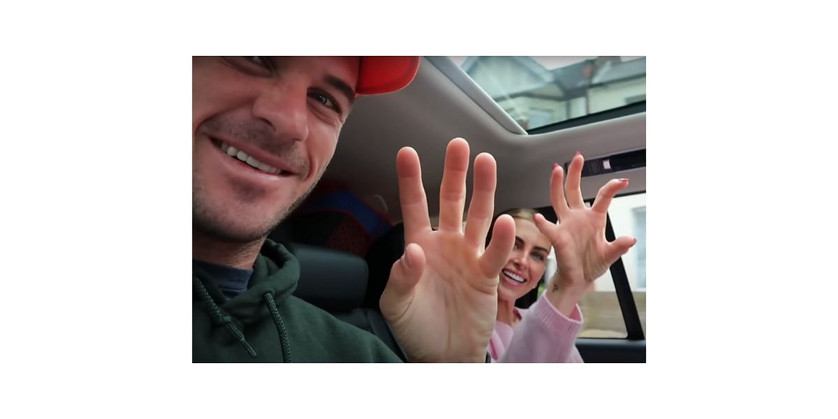 Tommy Paul and Paige Lorenze show off their &#039;claws&#039; (Source: Screengrab from Lorenze&#039;s YouTube vlog)