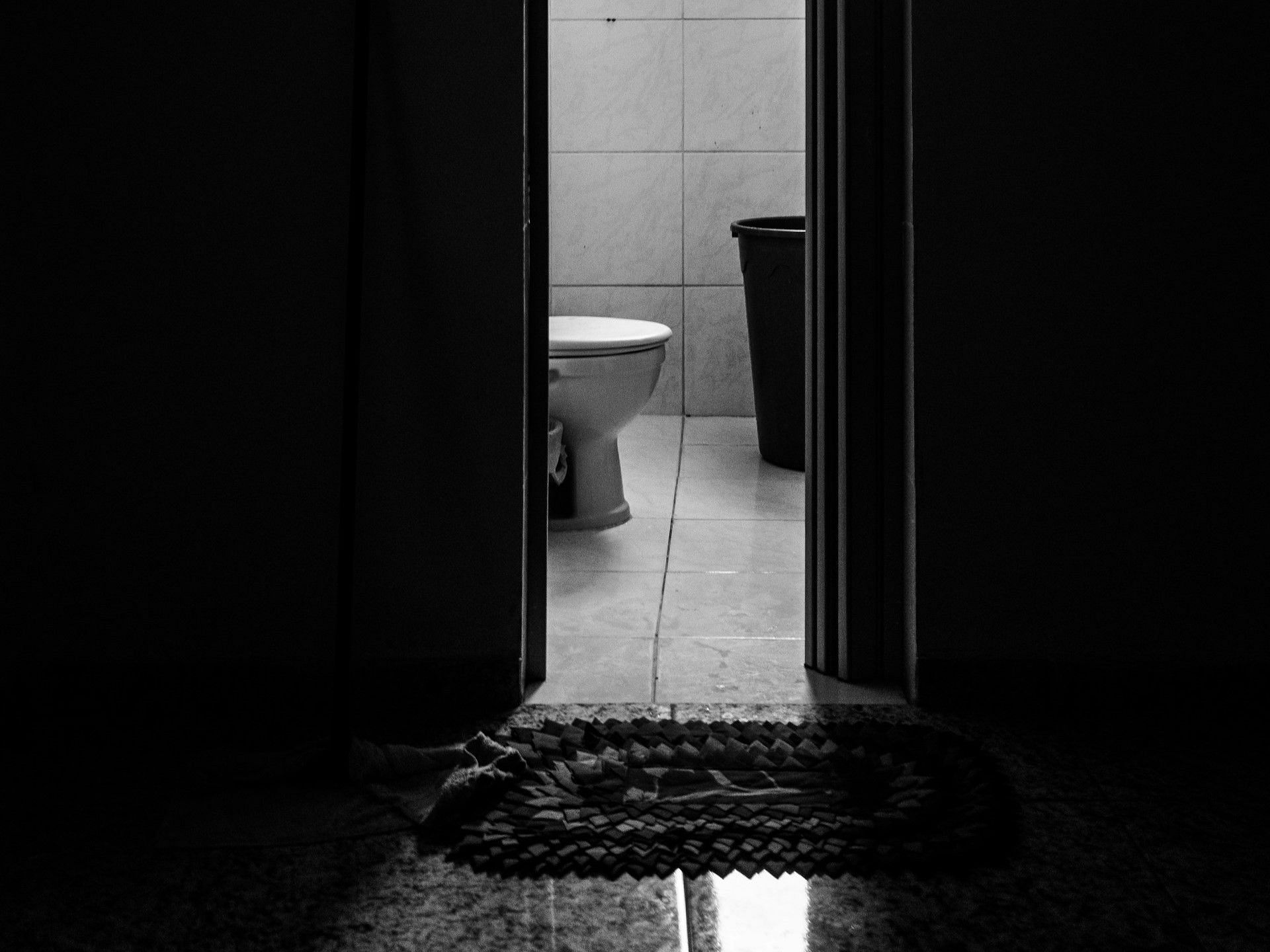 Sherri was found on the bathroom floor (Image via Unsplash/Wesley Pac&iacute;fico)