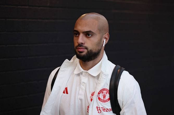 "He has different plans" - Fiorentina director provides Sofyan Amrabat transfer update after Manchester United loan spell