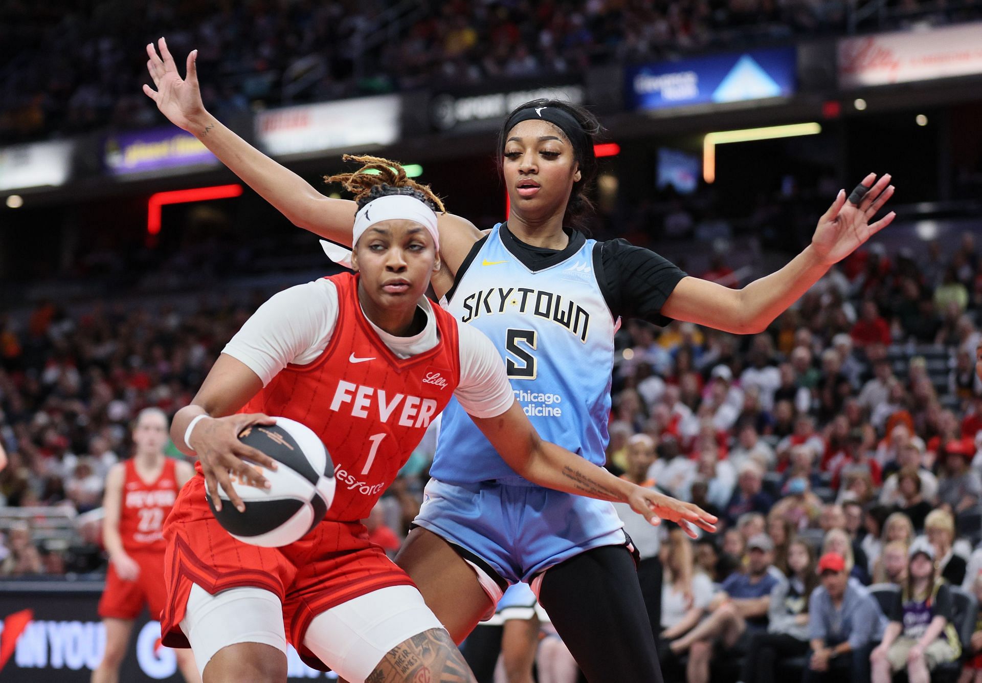 Chicago Sky v Indiana Fever