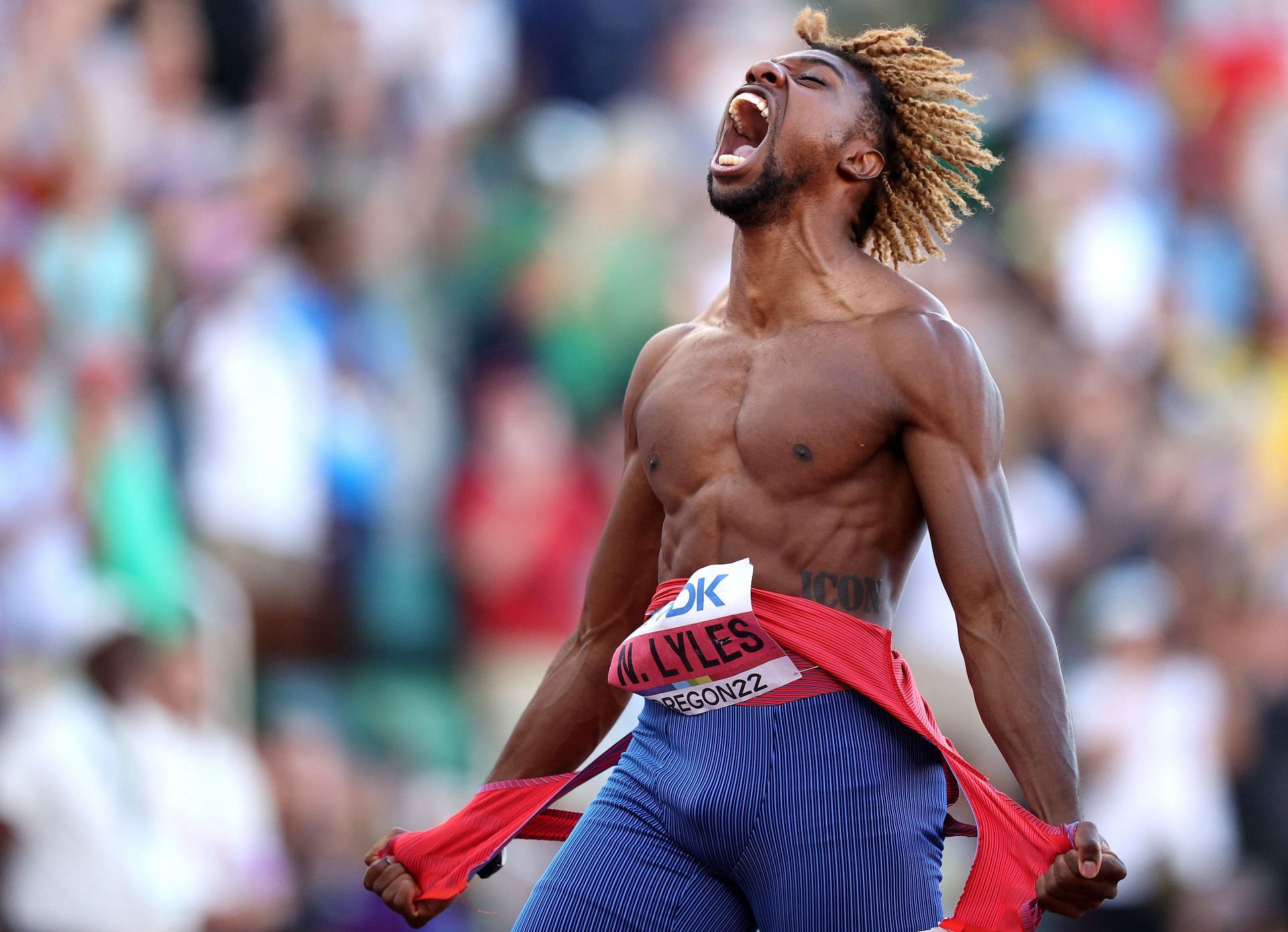 Noah Lyles of Team United States celebrates winning gold in the Men&#039;s 200m Final on day seven of the World Athletics Championships Oregon22 at Hayward Field on July 21, 2022 in Eugene, Oregon. (Photo by Ezra Shaw/Getty Images)