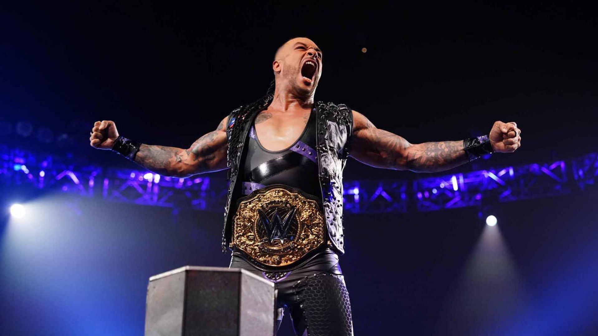 Damian Priest is the current World Heavyweight Champion! [Image credit: WWE.com]