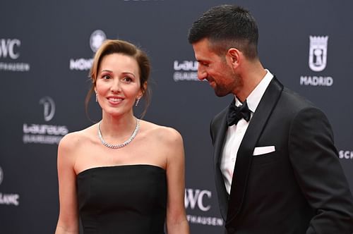 Jelena (L) and Novak Djokovic