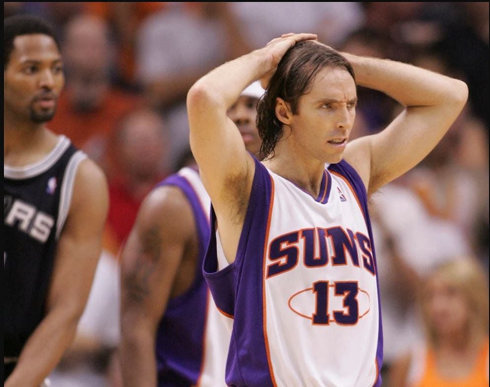 Steve Nash with the Phoenix Suns