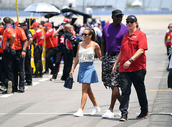 In Photos: Michael Jordan spotted smoking cigar with model wife Yvette Prieto during vacation in Ibiza