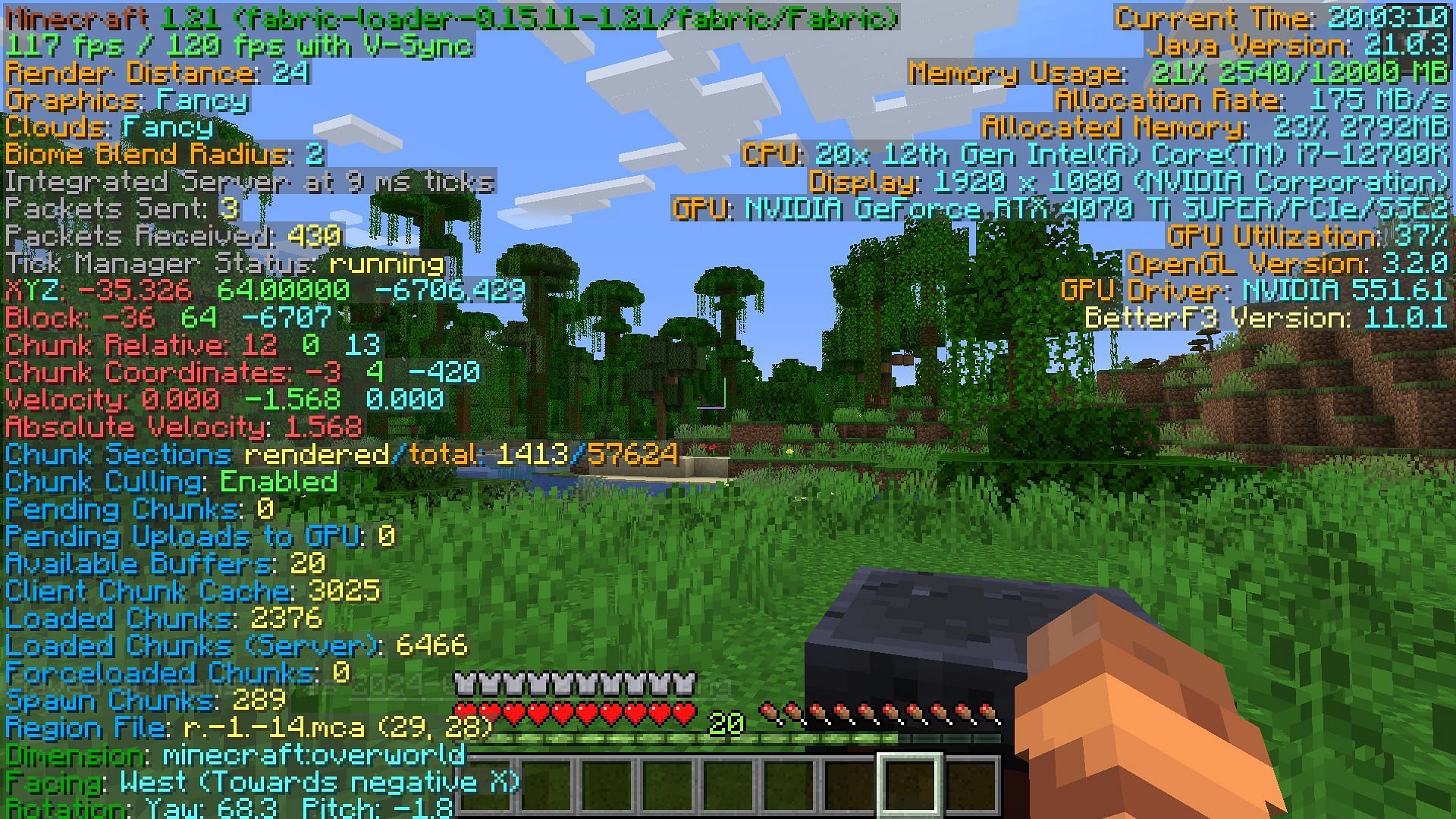 The mod&#039;s better debug screen (Image via Mojang)