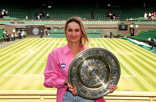 Marketa Vondrousova at the 2023 Wimbledon. (Photo: Getty)