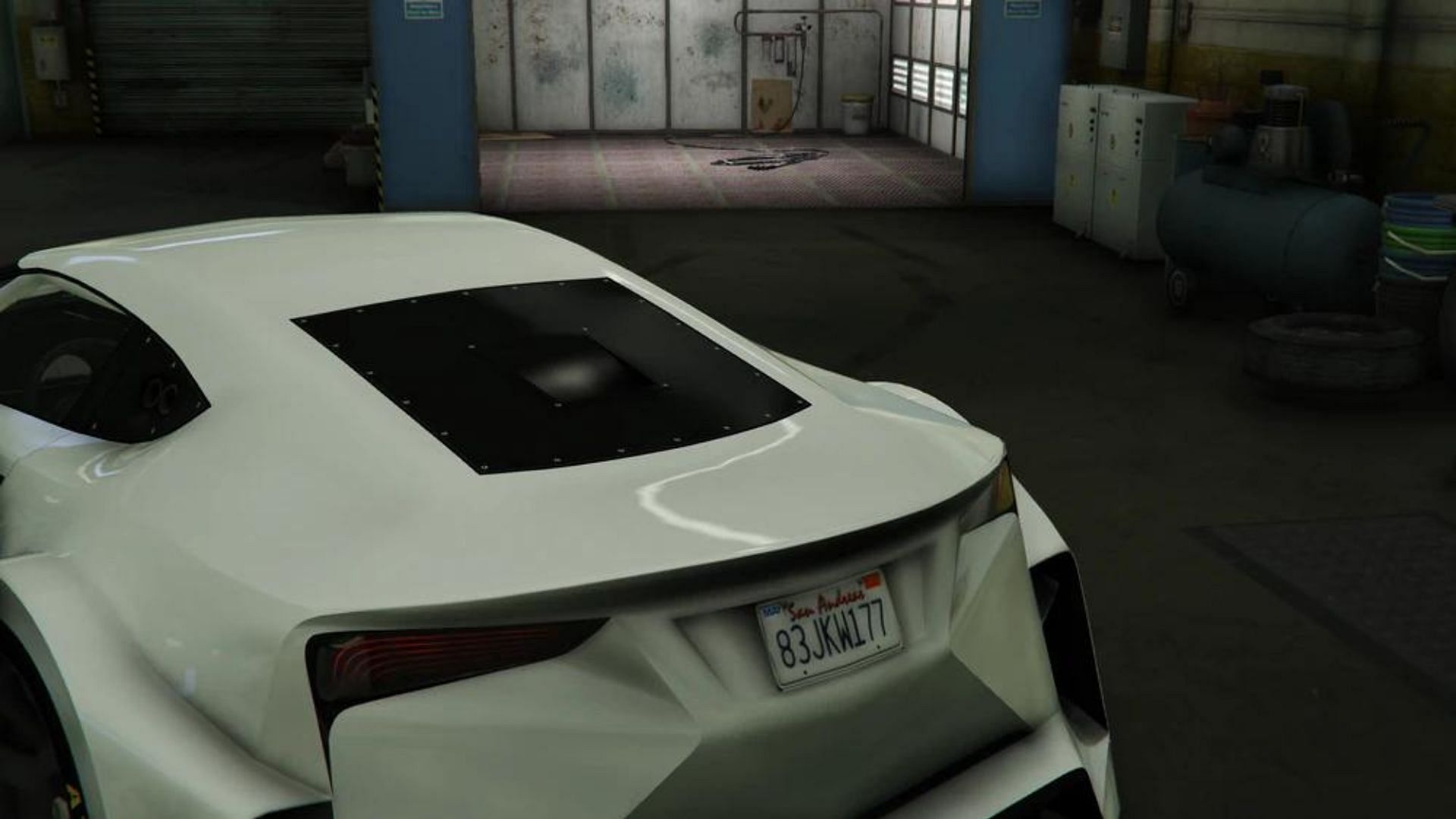 The car&#039;s bulletproof rear in the game (Image via GTA Wiki)