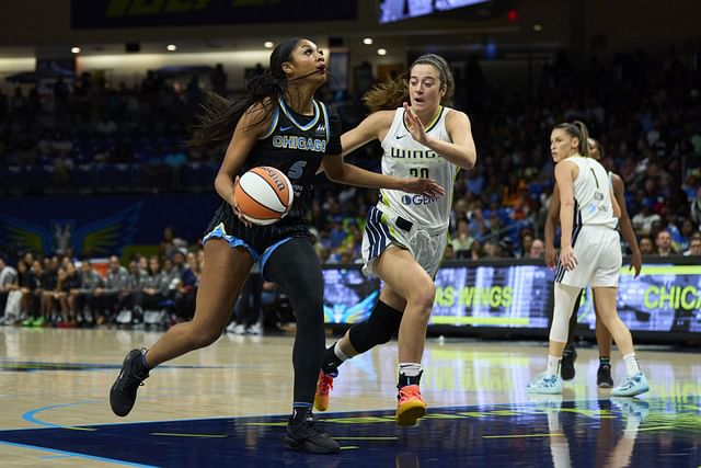 Chicago Sky v Dallas Wings