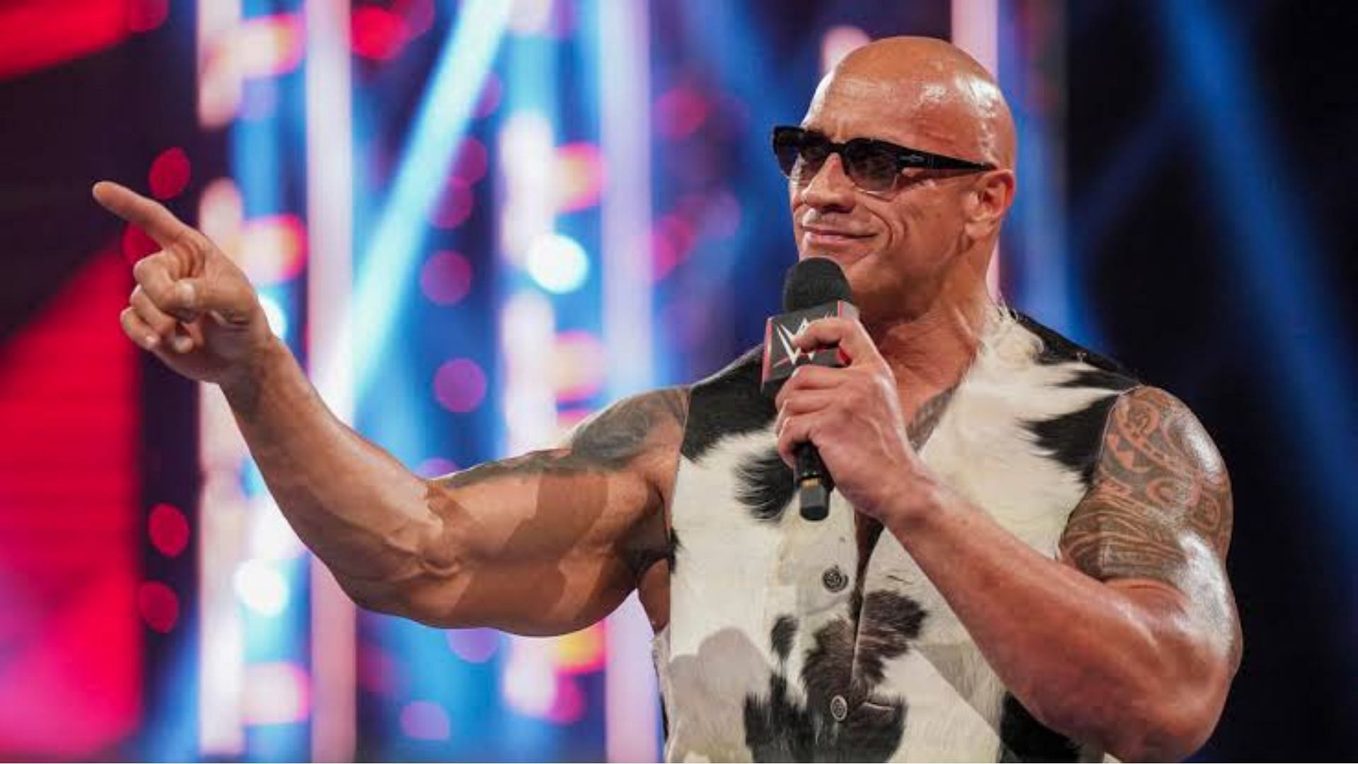 WWE दिग्गज द रॉक ने फैंस को दी बुरी खबर