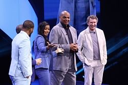 Charles Barkley fanboys over 'The Great One' Wayne Gretzky amidst top draft prospects - "I've never seen you in color"
