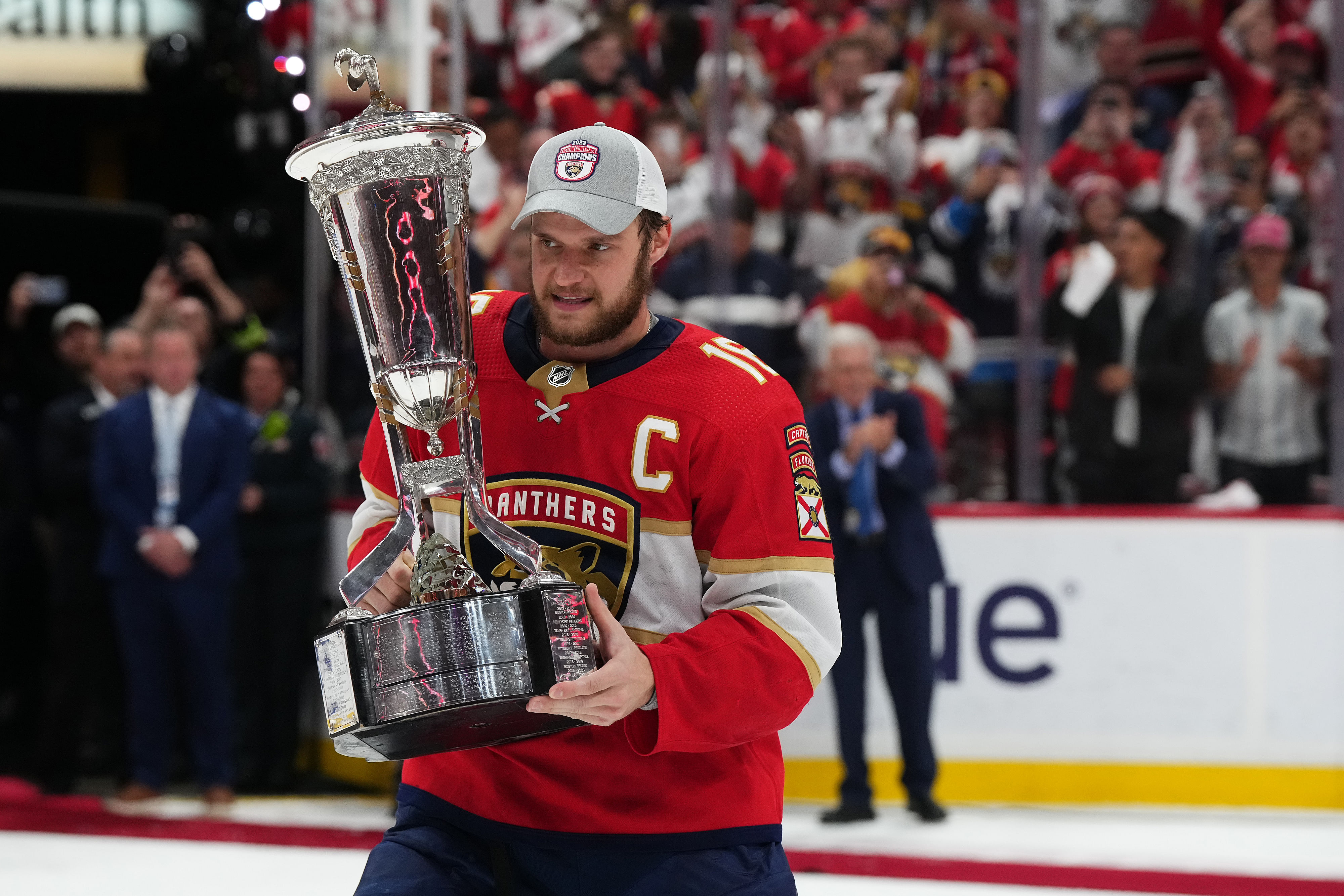 NHL: Stanley Cup Playoffs-Carolina Hurricanes at Florida Panthers